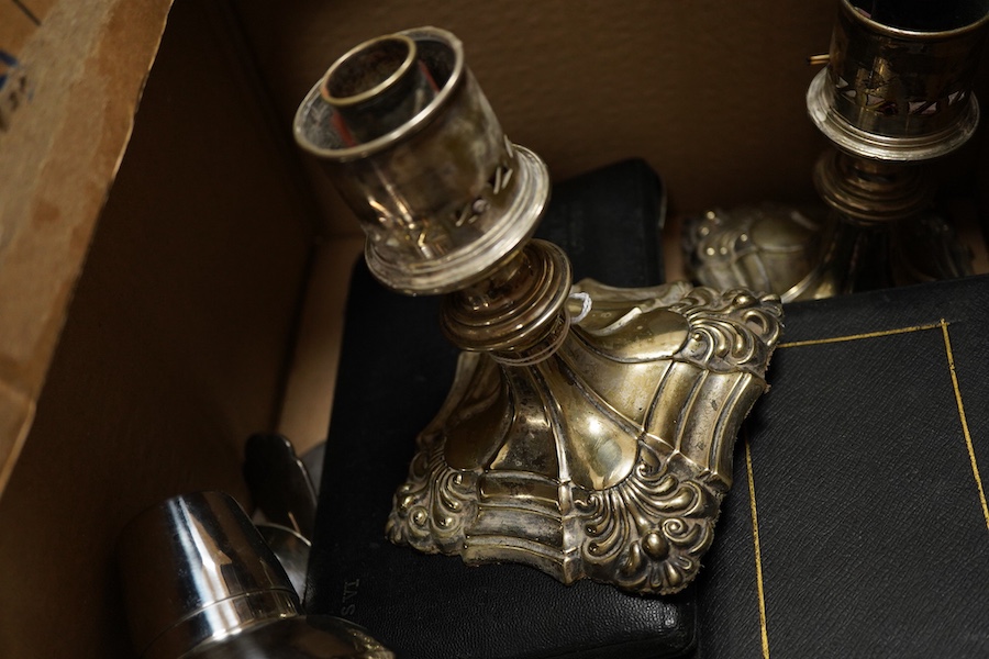 A quantity of silver plated cutlery, cocktail skater etc